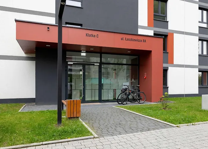 Cozy s Łaszkiewicza With Parking By Noclegi Renters